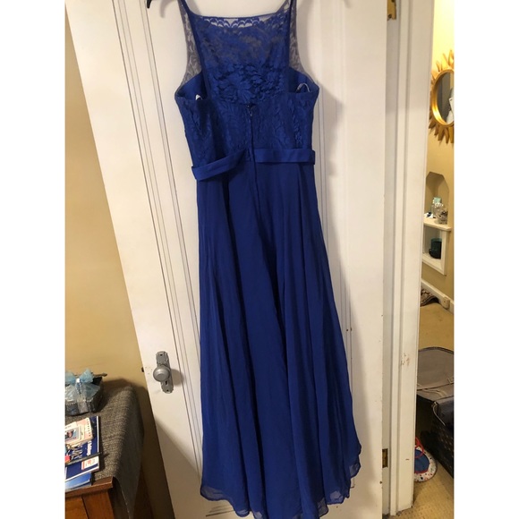 Evening dress - Picture 2 of 5